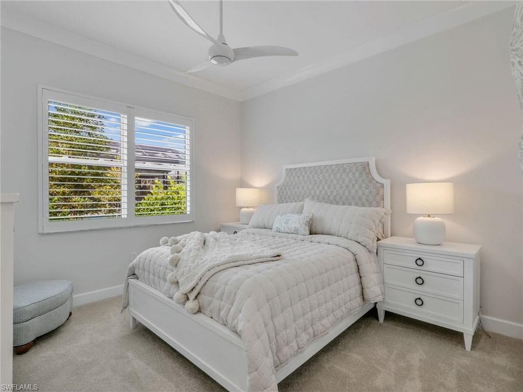 12056 Oleander AVE, NAPLES FL 34120-24