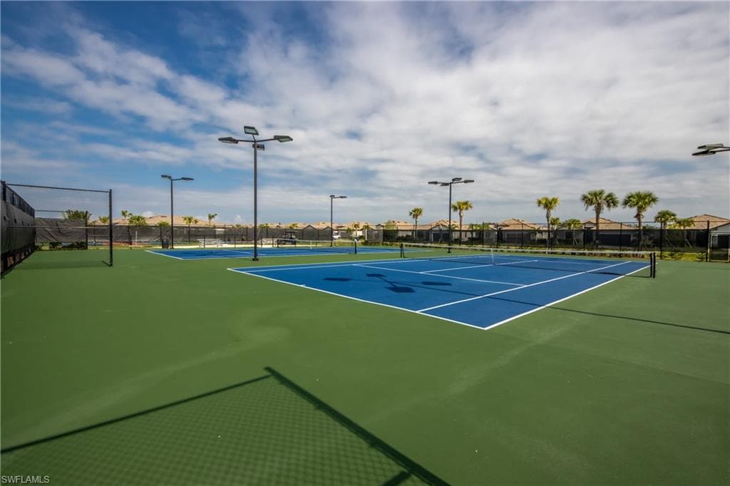 14274 Pine Lodge LN, FORT MYERS FL 33913-45