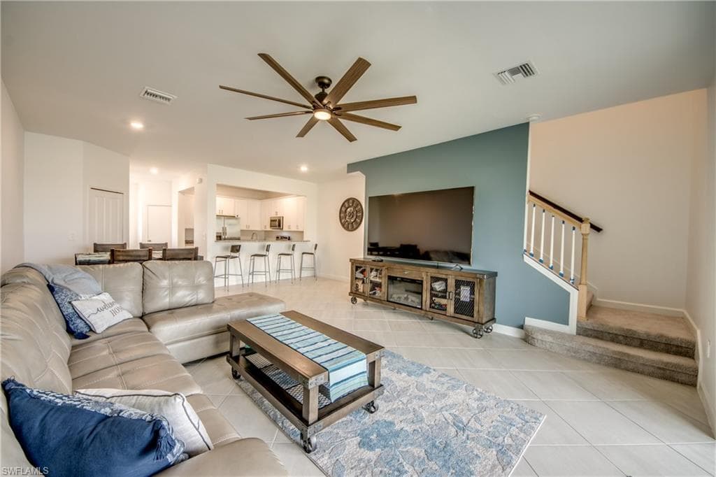 14274 Pine Lodge LN, FORT MYERS FL 33913-12