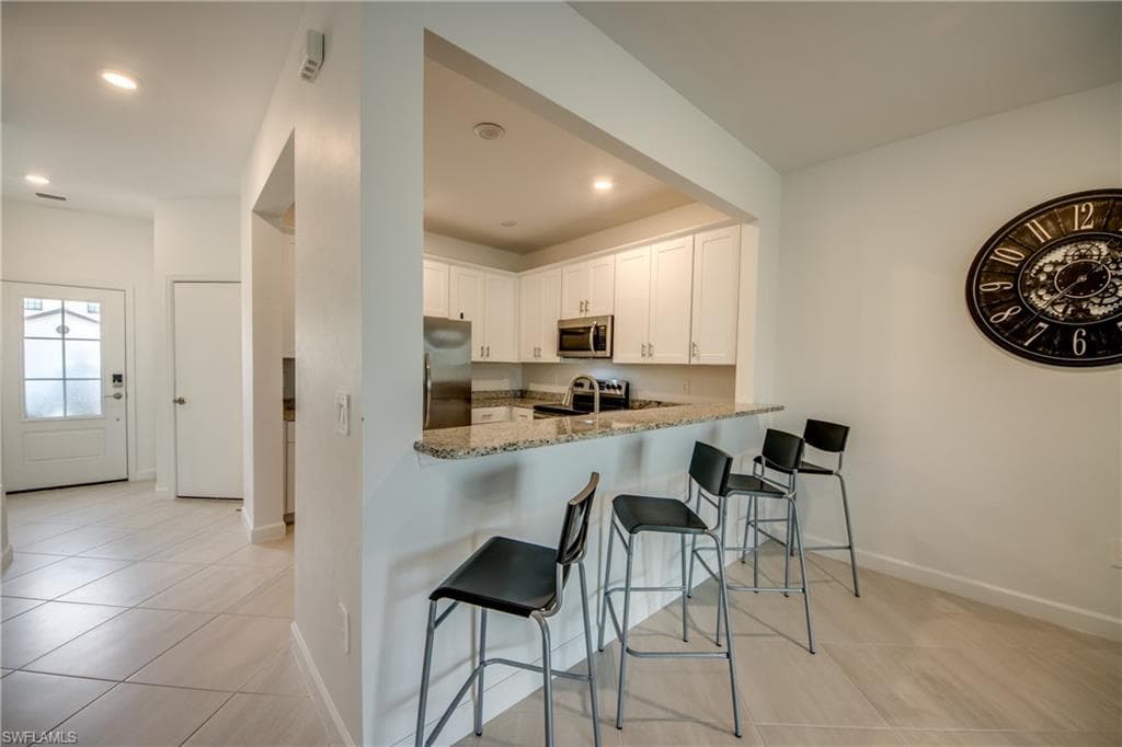 14274 Pine Lodge LN, FORT MYERS FL 33913-4