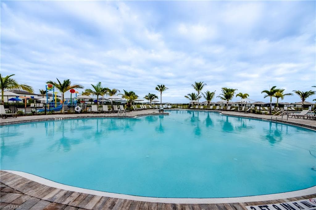 14274 Pine Lodge LN, FORT MYERS FL 33913-40