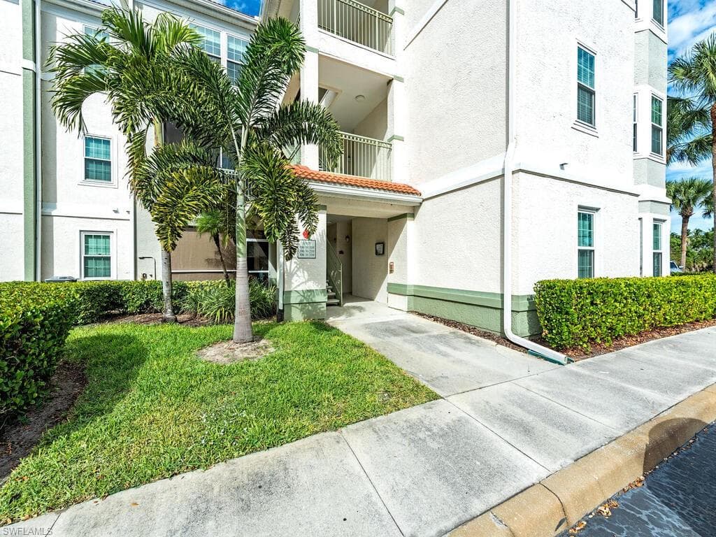 23560 Walden Center DR 110-0