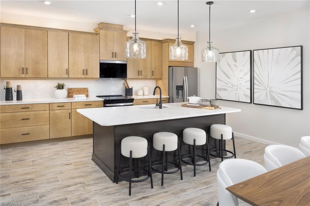 1596 Summerlit AVE, NAPLES FL 34114-7