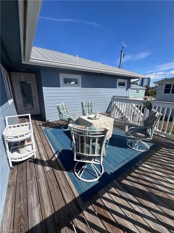 138 Gulf Island DR, FORT MYERS BEACH FL 33931-26