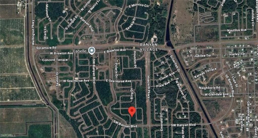 709 Eugene Cernan DR, LABELLE FL 33935-2