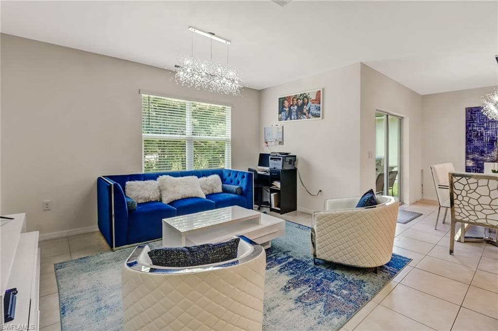 742 HADLEY PL W, NAPLES FL 34104-9