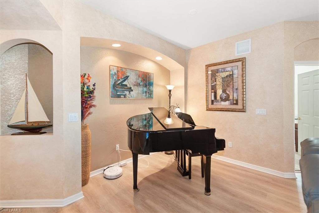 14910 Reflection Key CIR # 2311, FORT MYERS FL 33907-10