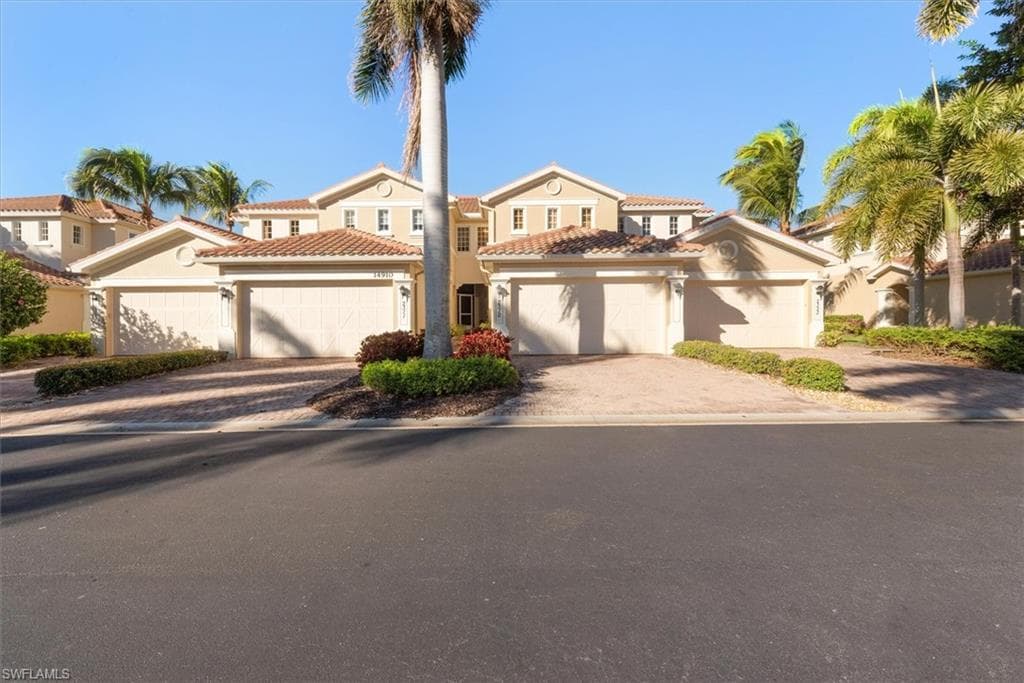 14910 Reflection Key CIR # 2311, FORT MYERS FL 33907-3