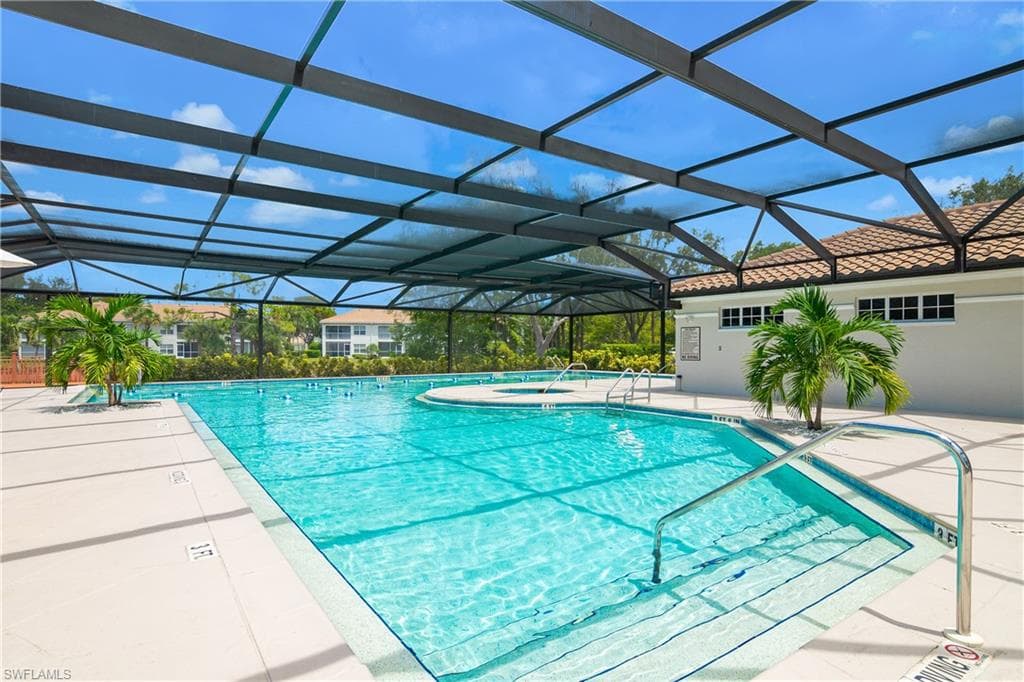 6838 Lantana Bridge RD # 103, NAPLES FL 34109-35