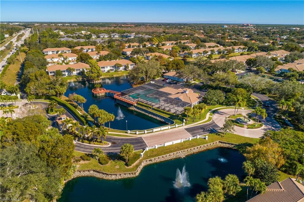 6838 Lantana Bridge RD # 103, NAPLES FL 34109-32