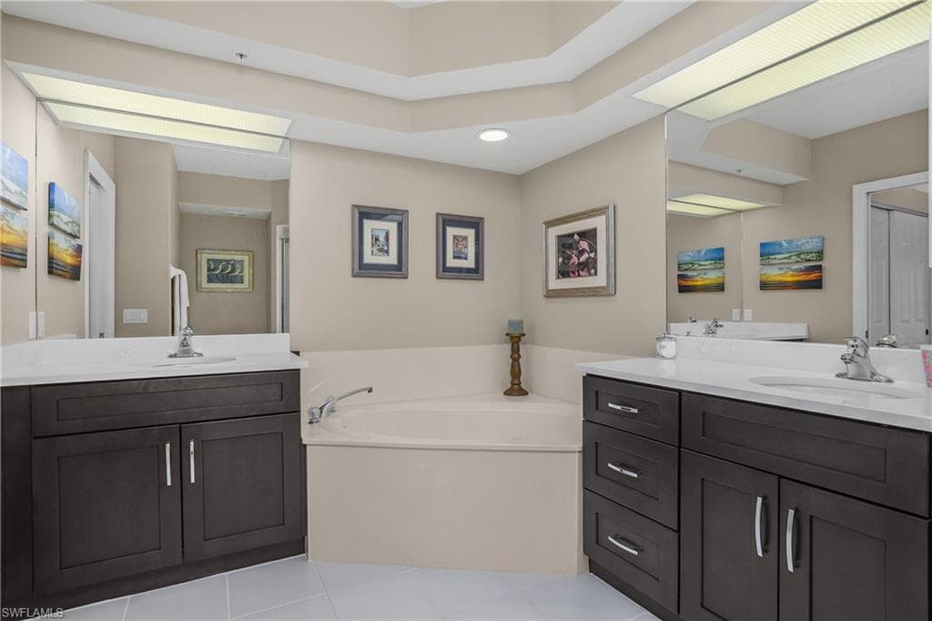 6838 Lantana Bridge RD # 103, NAPLES FL 34109-20