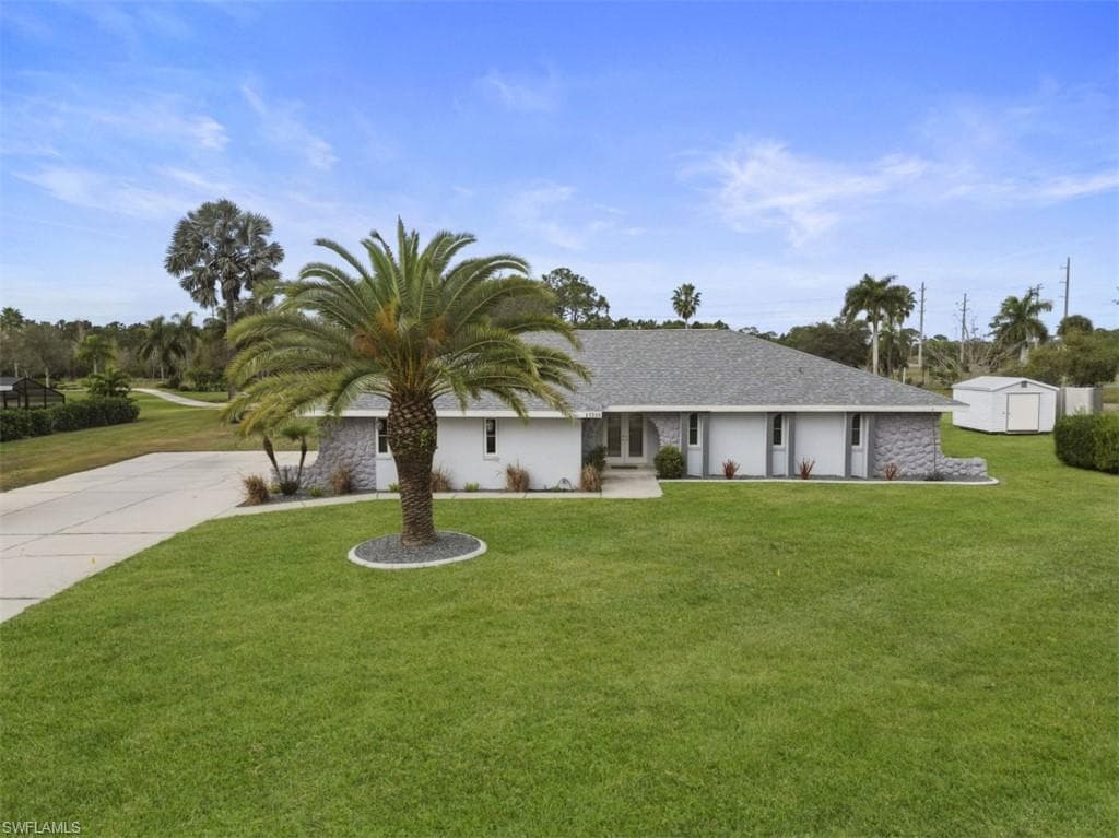 17235 Castleview DR-30
