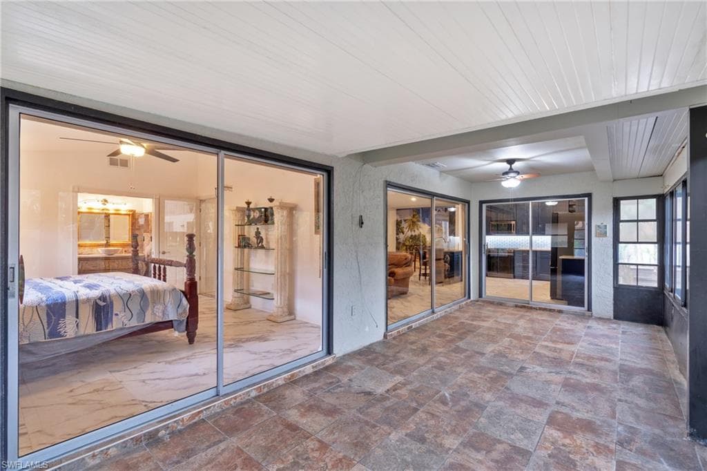 6511 Royal Woods DR-24