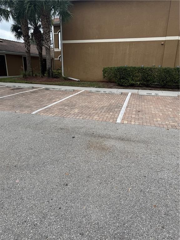 1089 Winding Pines CIR # 102, CAPE CORAL FL 33909-17