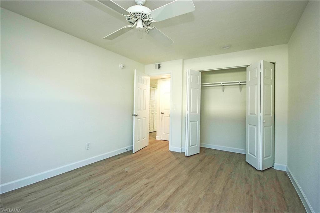 561 Periwinkle WAY # E2, SANIBEL FL 33957-10