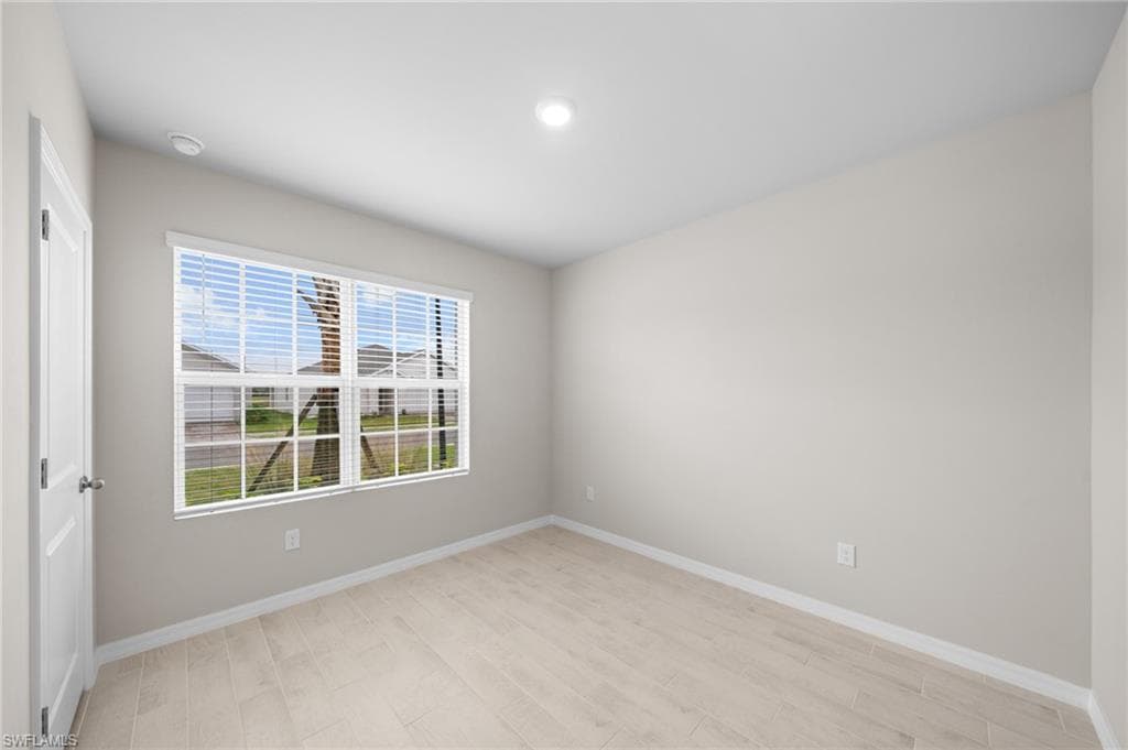 2965 Ernest WAY, FORT MYERS FL 33905-14