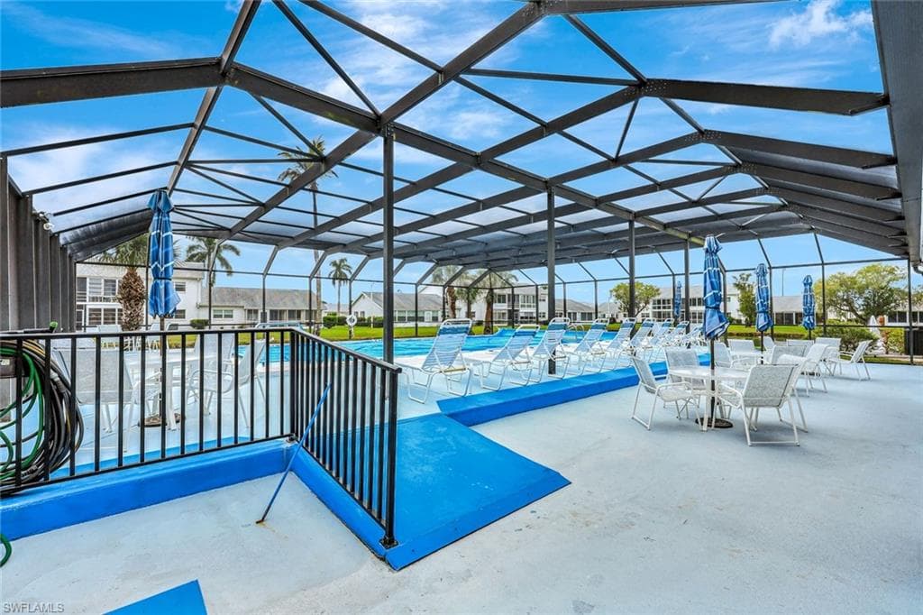 6760 Winkler RD # 1, FORT MYERS FL 33919-26