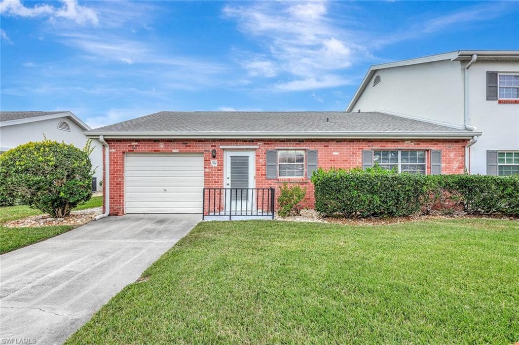 6760 Winkler RD # 1, FORT MYERS FL 33919-1