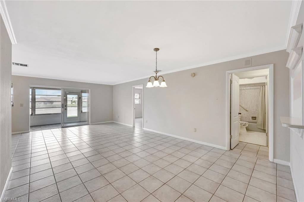 6760 Winkler RD # 1, FORT MYERS FL 33919-2