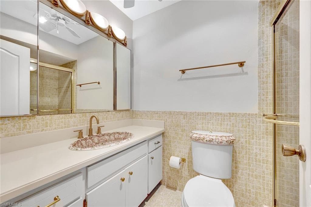 6760 Winkler RD # 1, FORT MYERS FL 33919-14