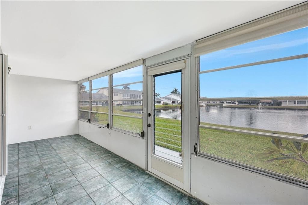 6760 Winkler RD # 1, FORT MYERS FL 33919-18