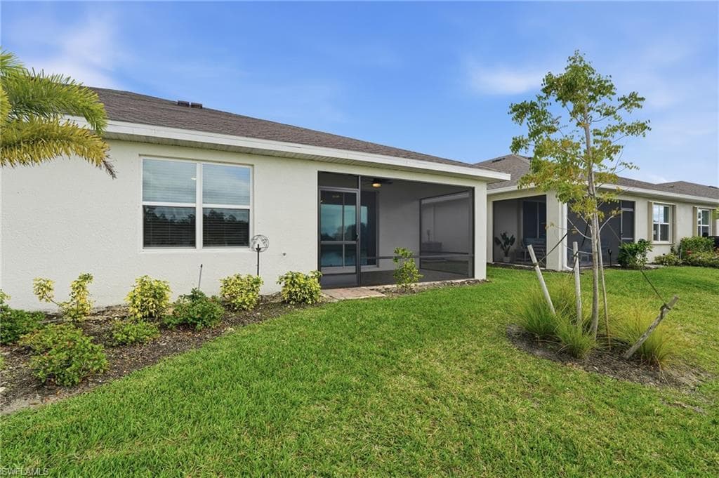 20684 Plumwood LOOP, NORTH FORT MYERS FL 33917-32