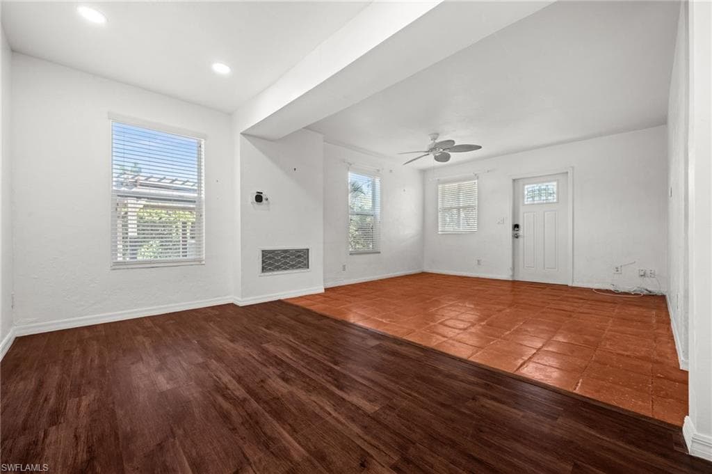 715 10th ST N, NAPLES FL 34102-4