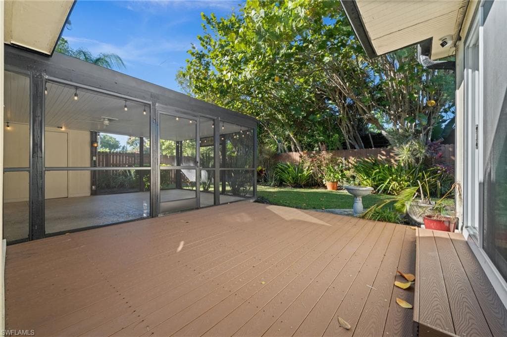 715 10th ST N, NAPLES FL 34102-20