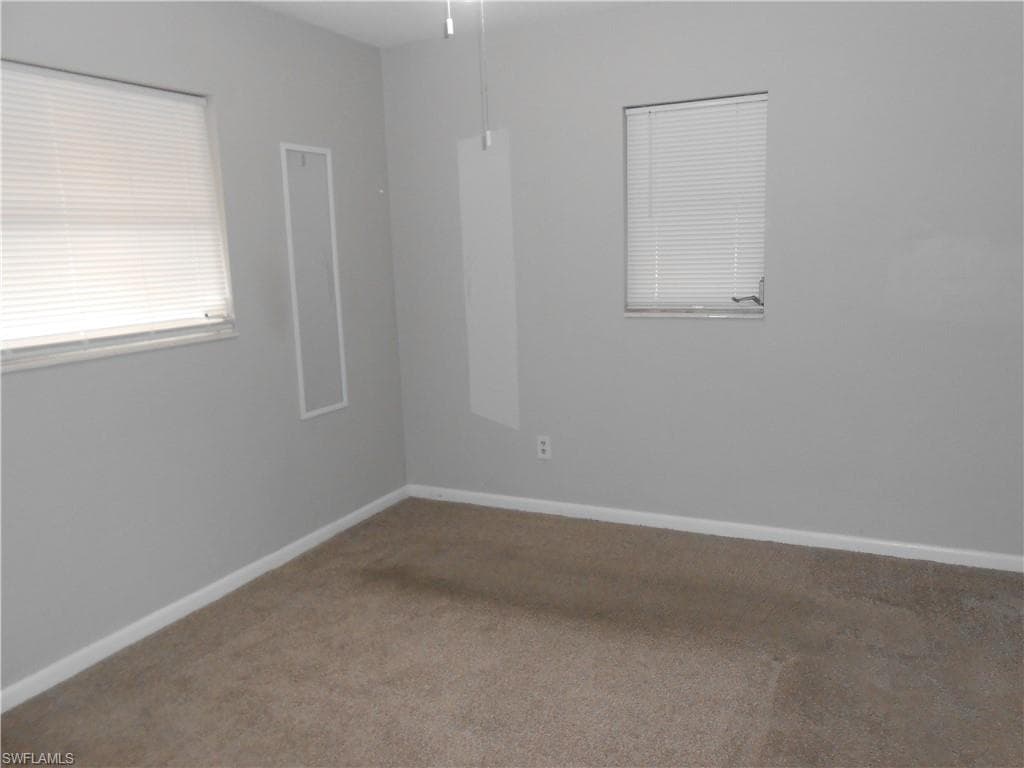 241 Thistle CT-21