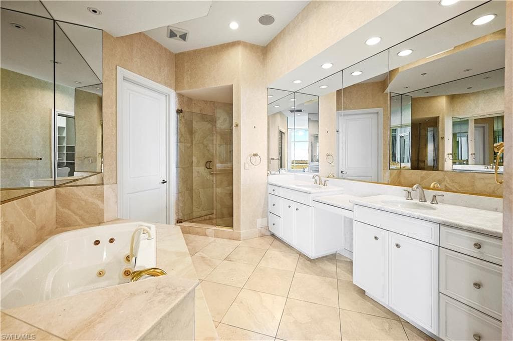 4801 Island Pond CT # 1202, BONITA SPRINGS FL 34134-29