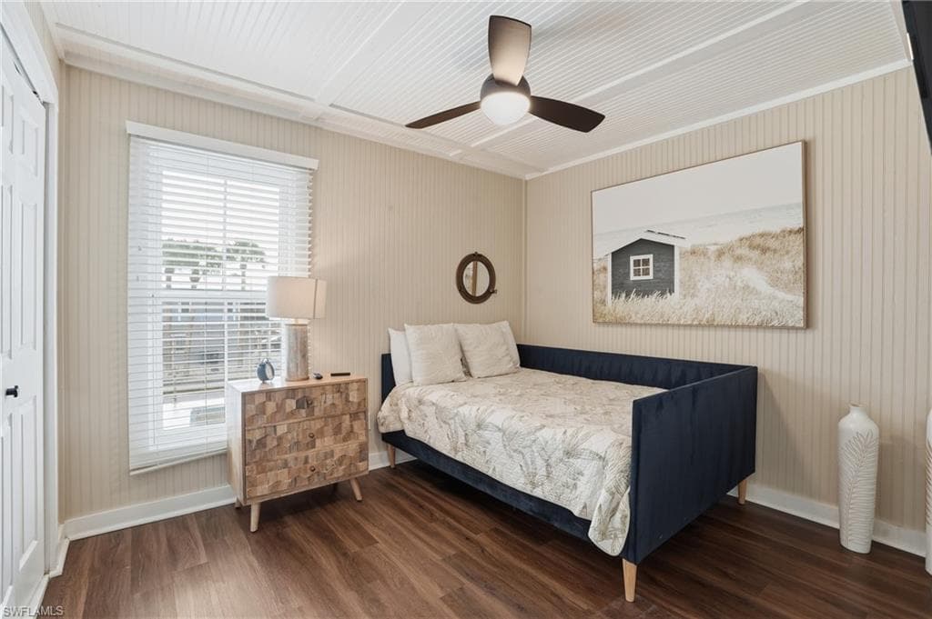 165 Connecticut ST, FORT MYERS BEACH FL 33931-16