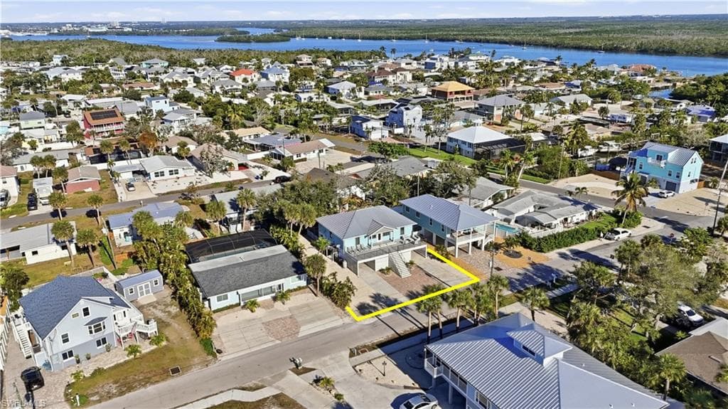 165 Connecticut ST, FORT MYERS BEACH FL 33931-33