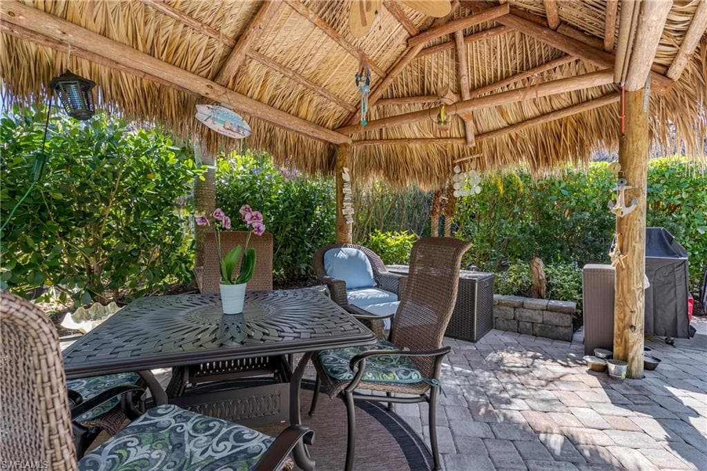13466 Ladyfish LN, NAPLES FL 34114-6
