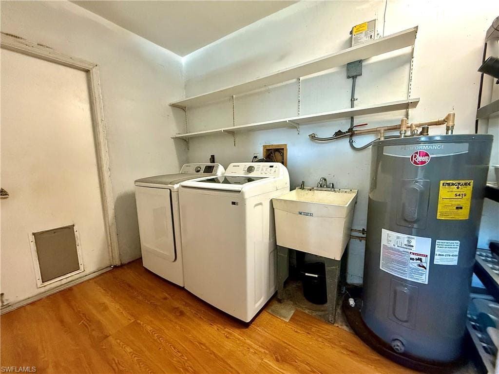 10192 Shade Tree CT, BONITA SPRINGS FL 34135-26