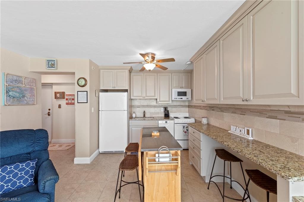 8701 Estero BLVD # 102, BONITA SPRINGS FL 33931-5