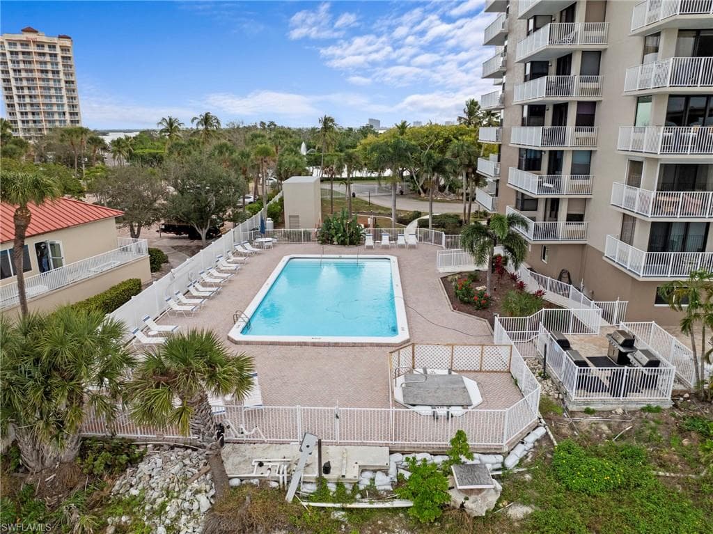 8701 Estero BLVD # 102, BONITA SPRINGS FL 33931-27