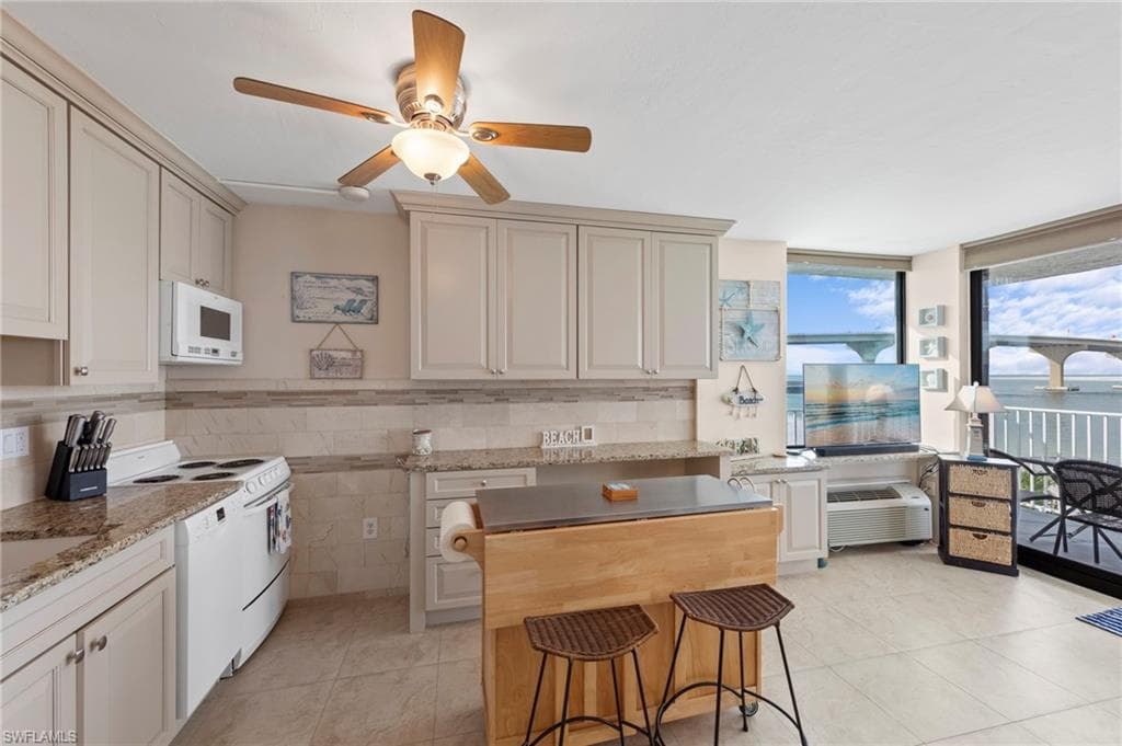 8701 Estero BLVD # 102, BONITA SPRINGS FL 33931-3