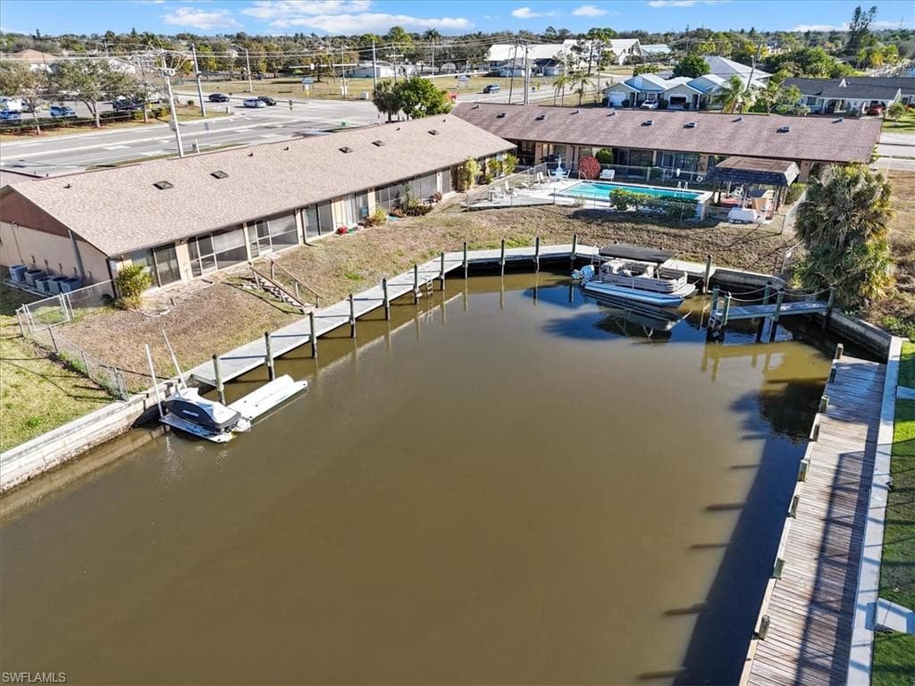 4010 Skyline BLVD # 111, CAPE CORAL FL 33914-35