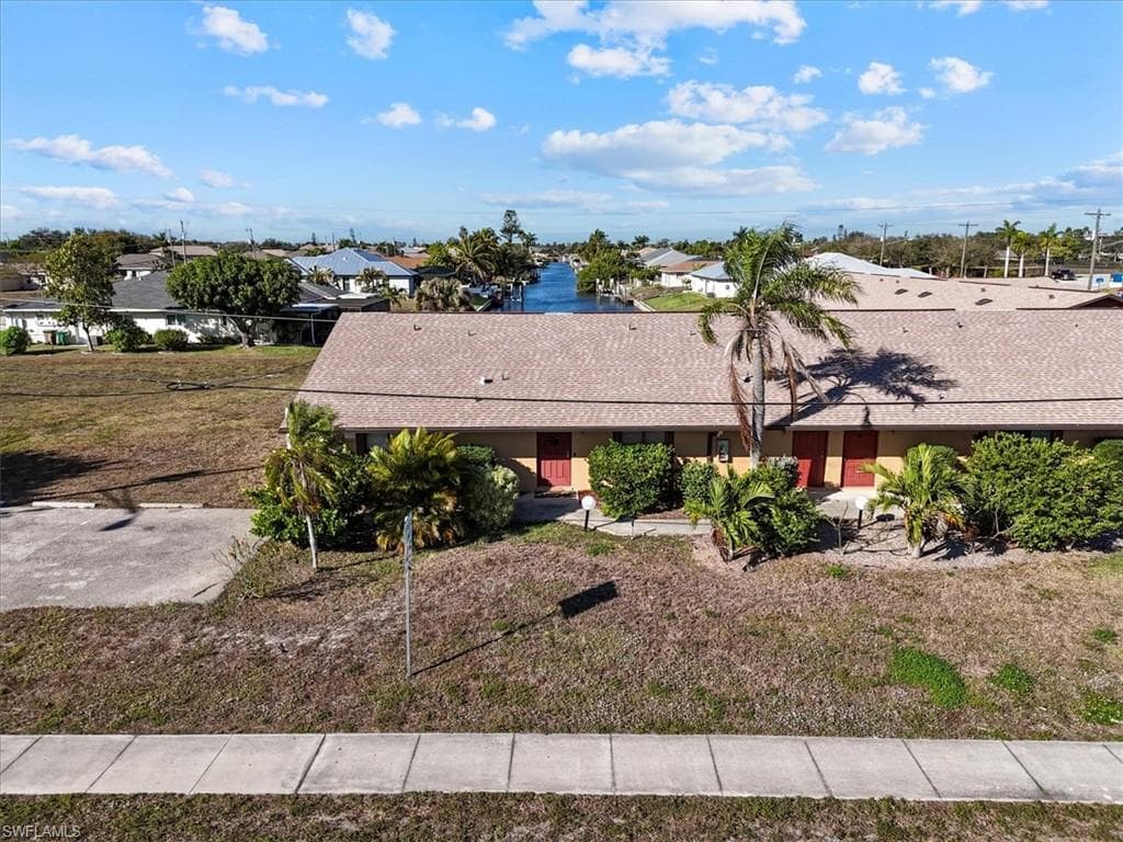 4010 Skyline BLVD # 111, CAPE CORAL FL 33914-29