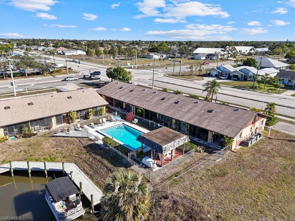 4010 Skyline BLVD # 111, CAPE CORAL FL 33914-32