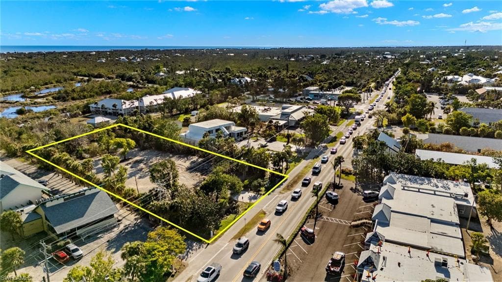 1625 Periwinkle WAY, SANIBEL FL 33957-5