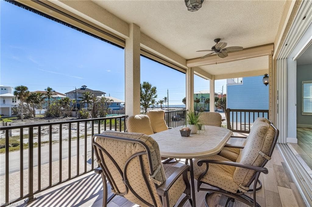 109 Gulfview AVE, FORT MYERS BEACH FL 33931-8