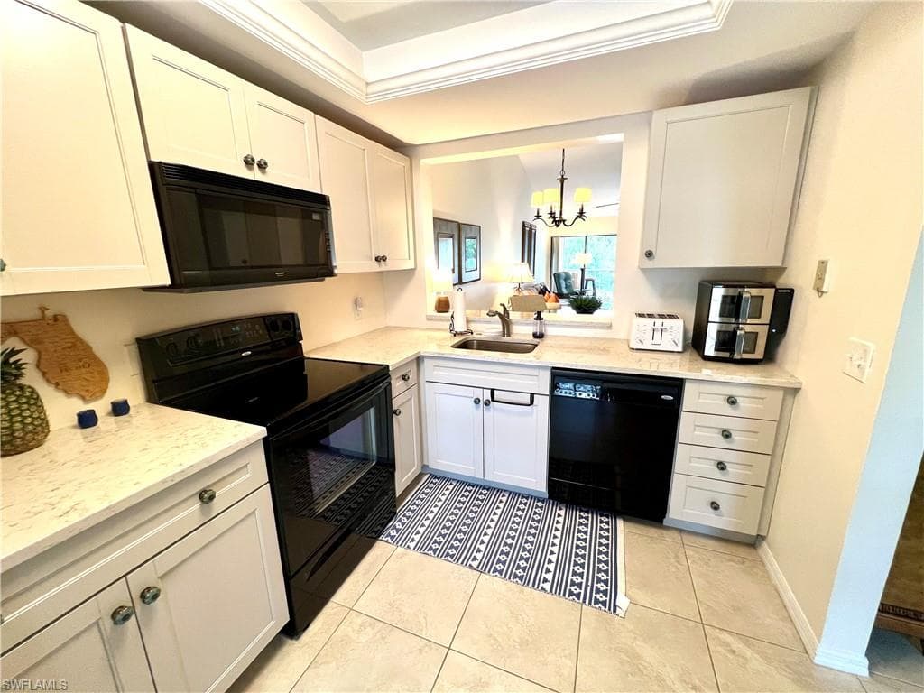 705 Augusta BLVD # 9, NAPLES FL 34113-1