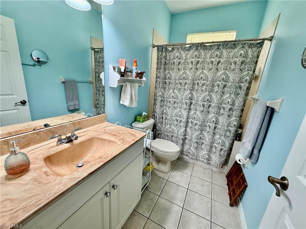 19933 Lake Vista CIR, LEHIGH ACRES FL 33936-27