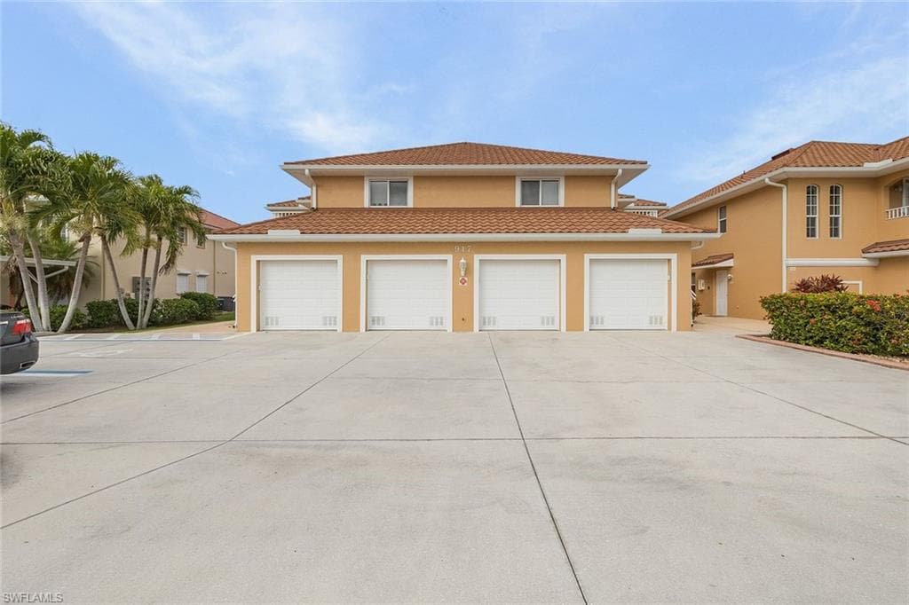 917 SW 47th TER # 102, CAPE CORAL FL 33914-1