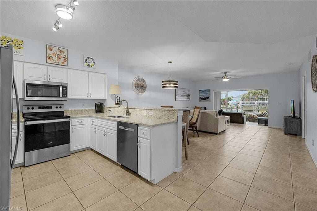 917 SW 47th TER # 102, CAPE CORAL FL 33914-11