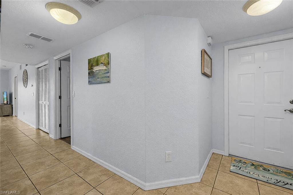 917 SW 47th TER # 102, CAPE CORAL FL 33914-4