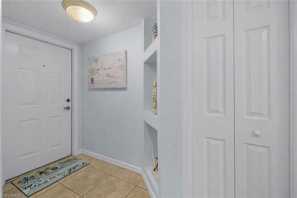 917 SW 47th TER # 102, CAPE CORAL FL 33914-3