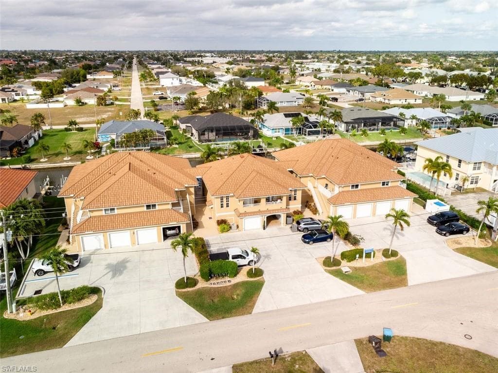 917 SW 47th TER # 102, CAPE CORAL FL 33914-24