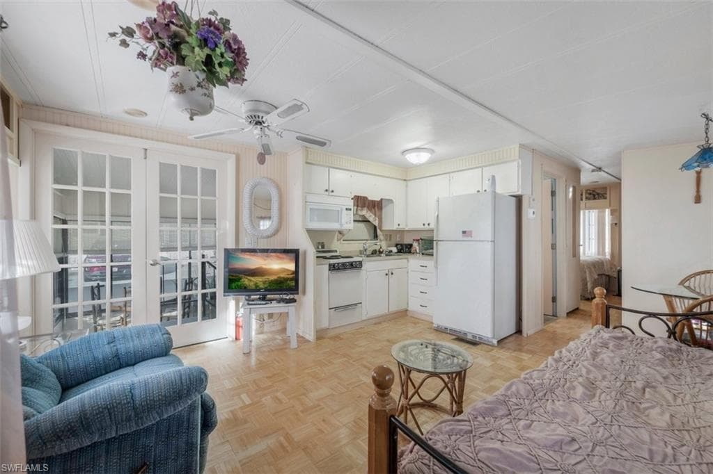 134 Amble DR, NORTH FORT MYERS FL 33903-12